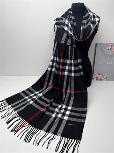 Модные и стильные шарфы 10080