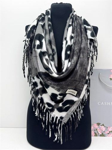 Модные и стильные платки 10082