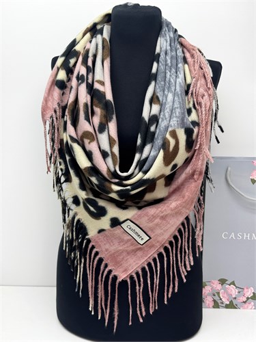 Модные и стильные платки 10087