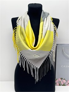 Модные и стильные платки 10055